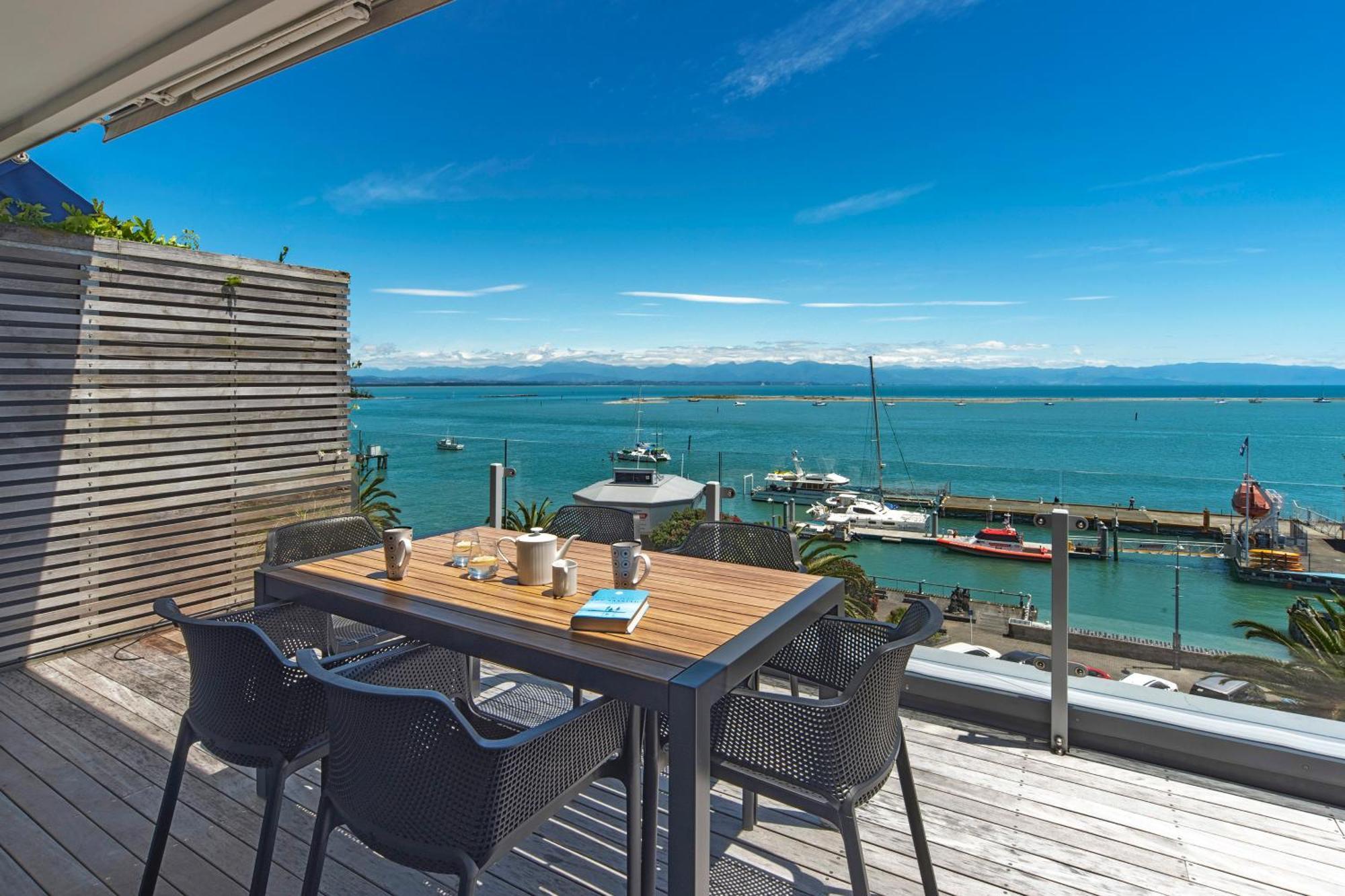 Penthouse 37 - Nelson Waterfront Apartment מראה חיצוני תמונה